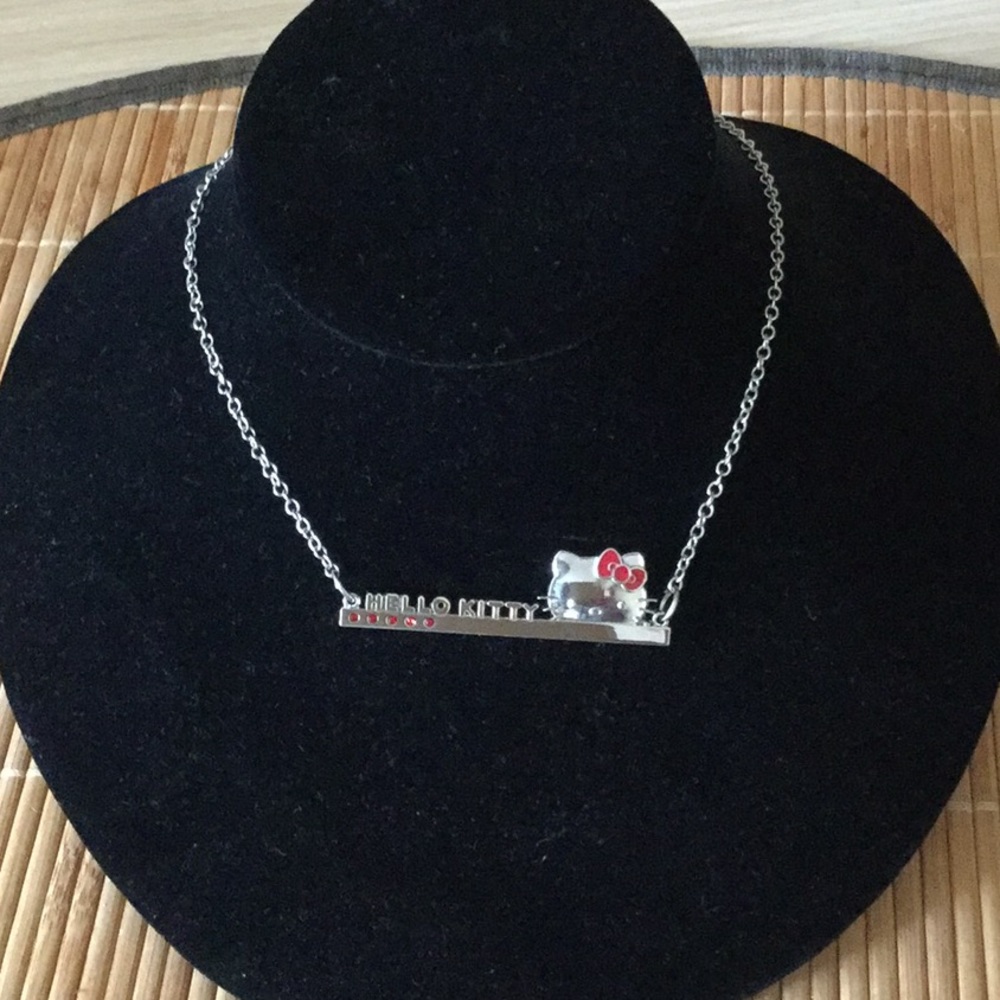 Hello Kitty necklace. - Picture 2 of 3